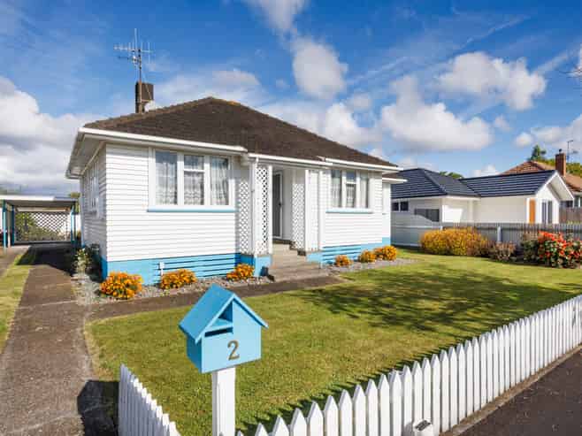 2 Paisley Street, Awapuni