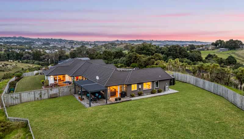 13 Otaota Way, Flat Bush