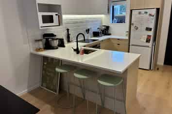 6/33 Roberton Road, Avondale