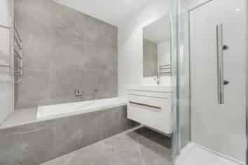 6 Lords Way, Silverdale