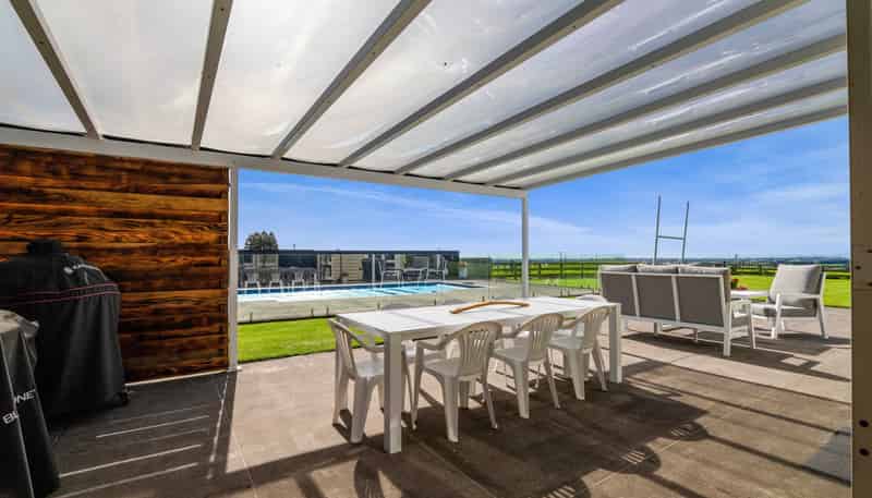 82 Clearview Road, Lepperton