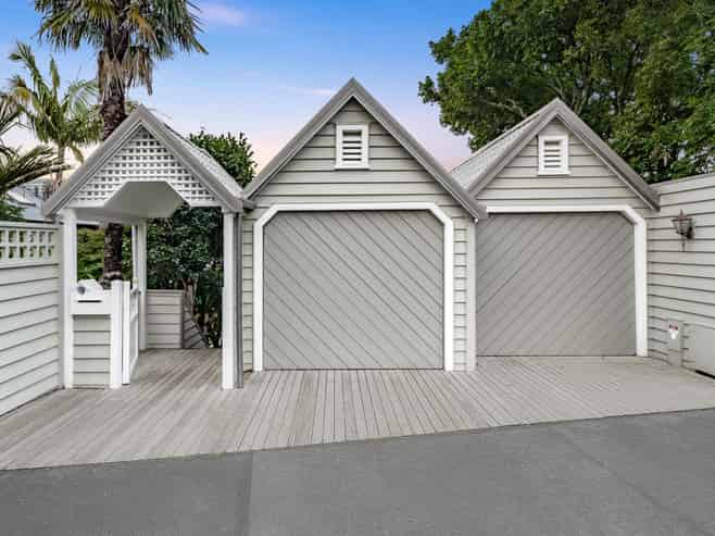 28 Arney Crescent, Remuera