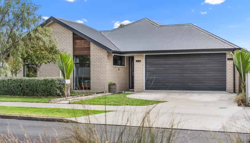 14 Lamborn Drive, Papakura