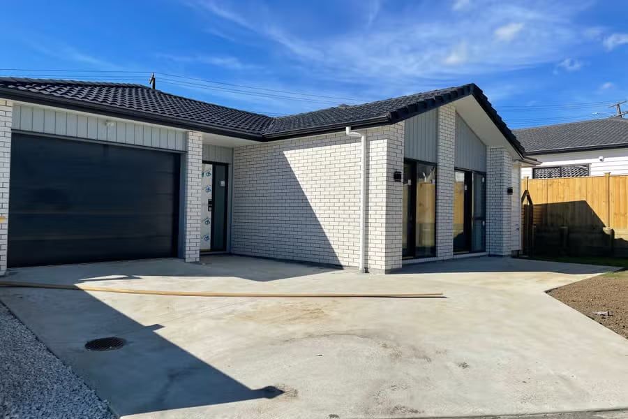 Private 1-Bed Granny Flat + Parking, Papakura - Vista 3