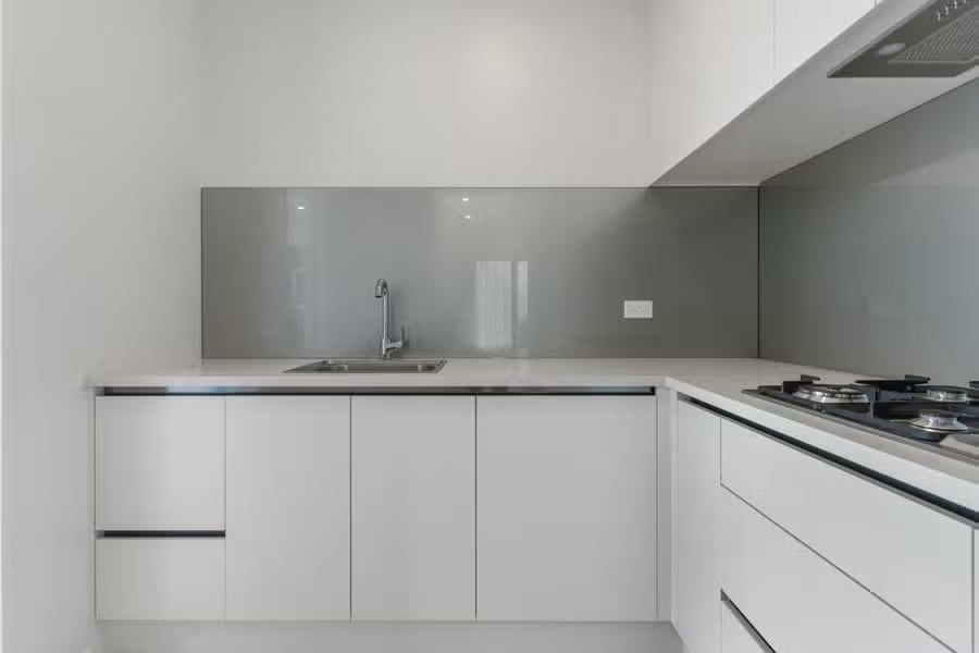 Private 1-Bed Granny Flat + Parking, Papakura - Vista 5