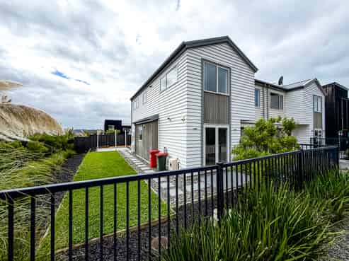 8 Lords Way, Silverdale