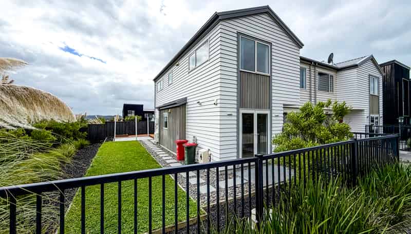 8 Lords Way, Silverdale