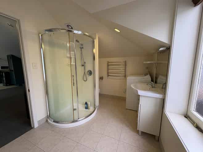 12 Oaklands Road, Mount Eden