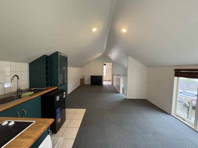 12 Oaklands Road, Mount Eden