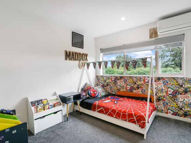 136 Battalion Drive, Papakura