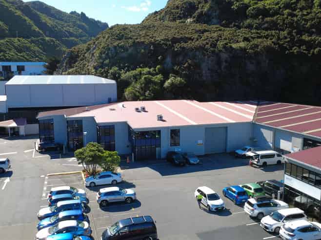 Ngauranga Warehouse with Office