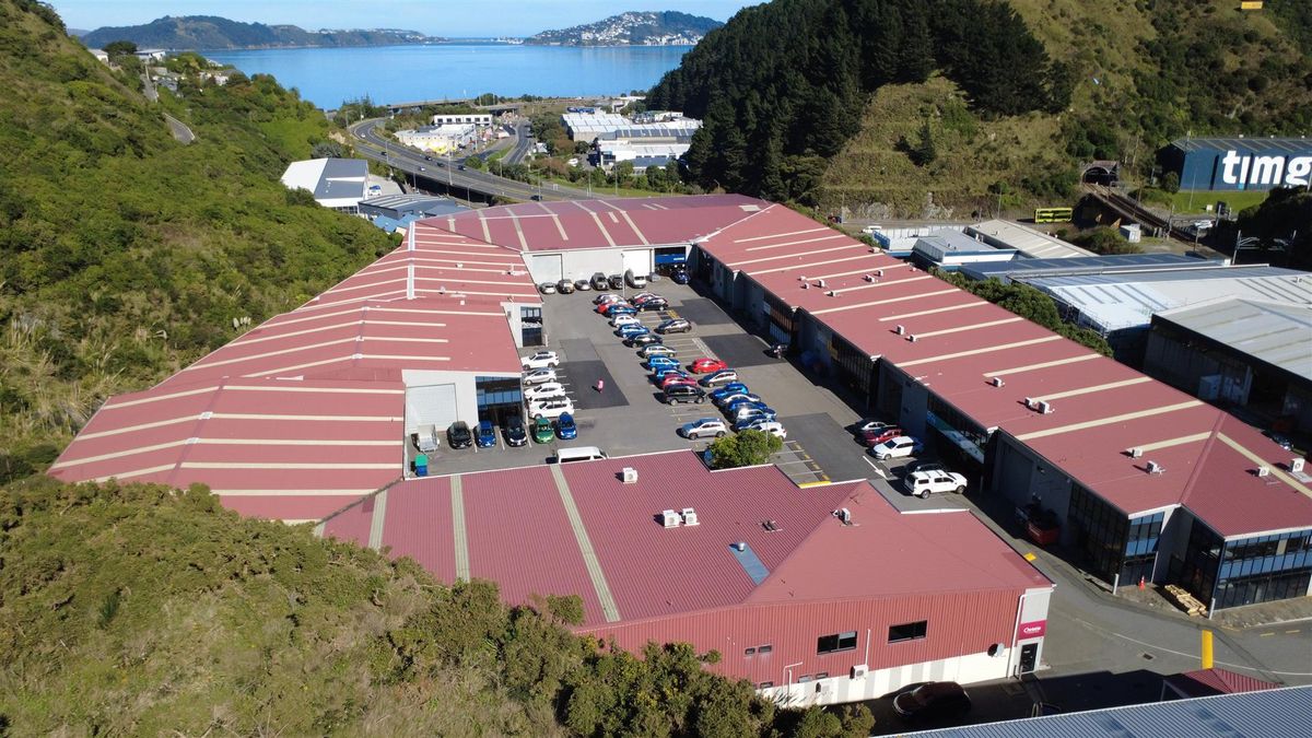 Ngauranga Warehouse with Office – pohled 2