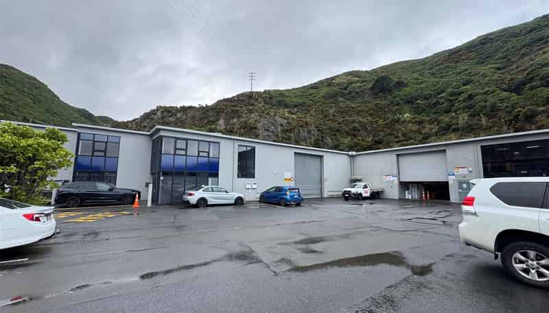  Unit 9, 4-8 Glover Street, Ngauranga