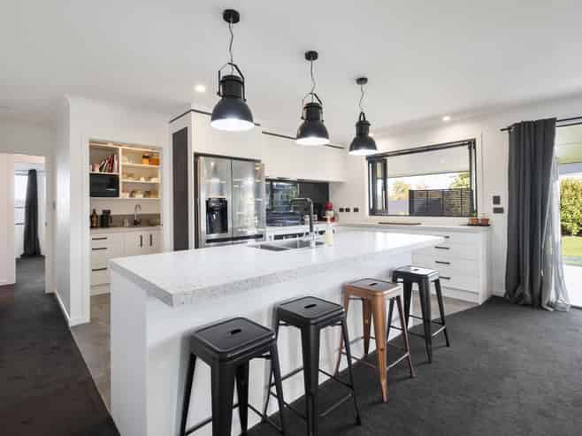 141 Pharazyn Street, Feilding