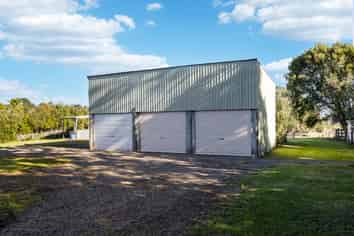 92 Estuary View Road, Waiau Pa