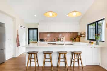 6A Rudyard Crescent, Johnsonville