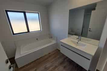 35 Benn Street, Amberley