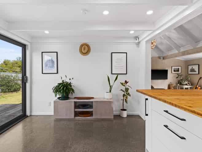 66 Rogers Road, Bay View