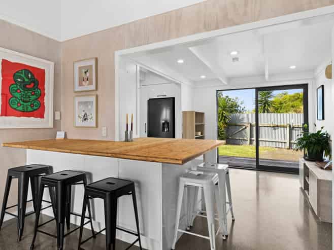 66 Rogers Road, Bay View