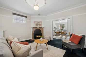 21 Burrows Avenue, Karori