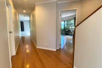 360B East Coast Road, Sunnynook