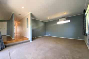 360B East Coast Road, Sunnynook