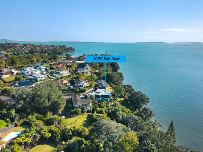 109C Pah Road, Cockle Bay