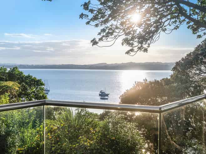 109C Pah Road, Cockle Bay