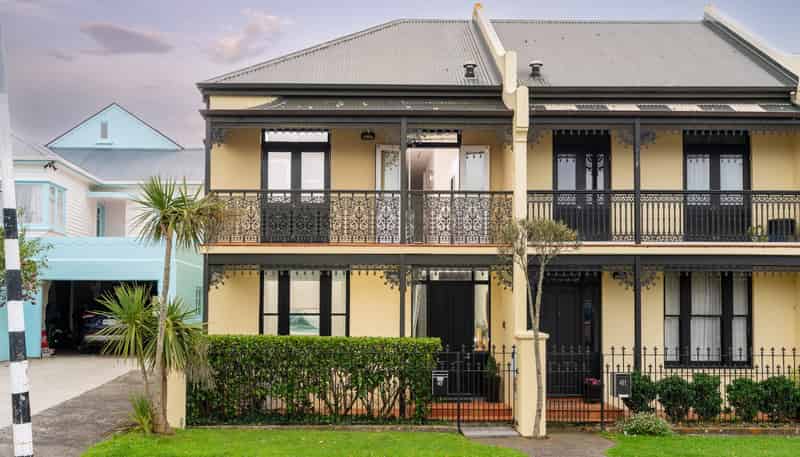 40F Agra Crescent, Khandallah