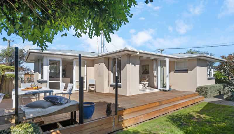 69 Vardon Crescent, Shirley