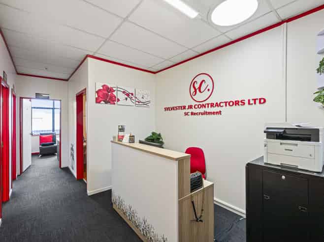 Prime freehold road‑front industrial