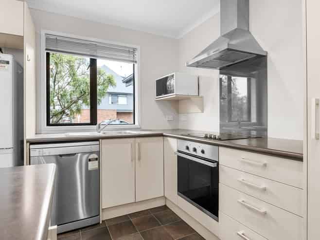 9/20 Greensboro Street, Hamilton East