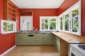 14 Helmore Street, Whanganui East