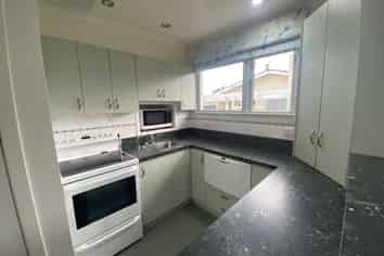 64 Park Street, Gladstone