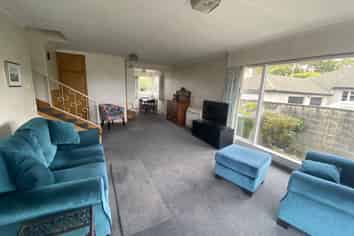 64 Park Street, Gladstone