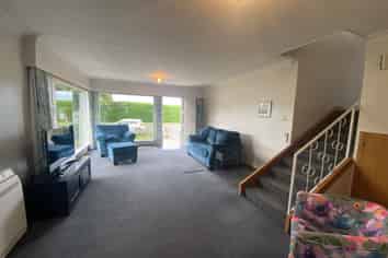 64 Park Street, Gladstone