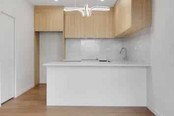 4 & 8/196 Royal Road, Massey