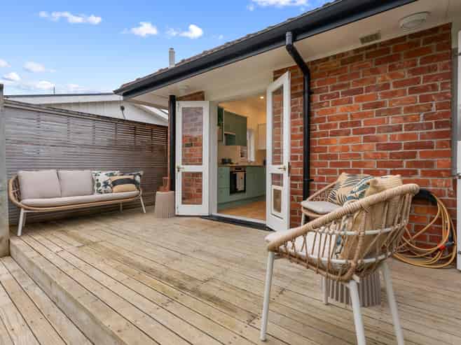 1/132a Selwyn Street, Onehunga