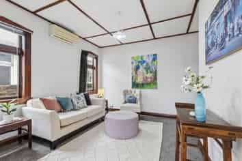 94 Endeavour Street, Lyall Bay