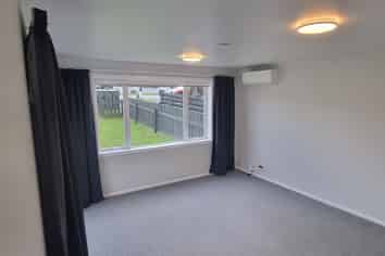 5 Bay Drive, Titahi Bay