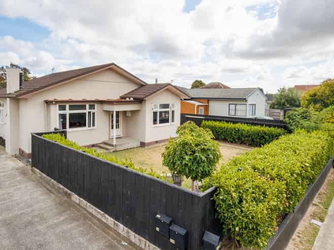 36 Wood Street, Takaro