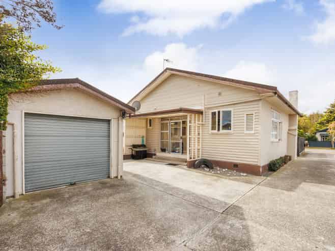 36 Wood Street, Takaro