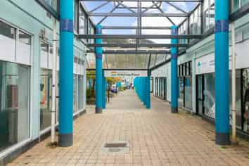 AFFORDABLE KILBIRNIE COMMERCIAL OPPORTUNITY