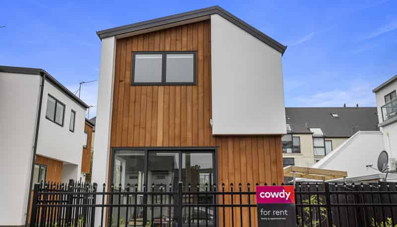 1/10 Exeter Street, Merivale