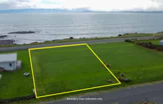 5 Tamatea Street, Pahia