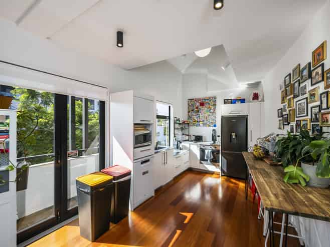 Fully Leased Medical & Creative Corner Investment