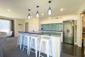 17 Dynes Rd, Rolleston