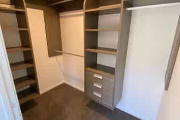 2 Meech Way, Frimley