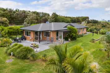 4 Castlegrace Drive, Katikati
