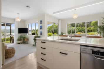 4 Castlegrace Drive, Katikati